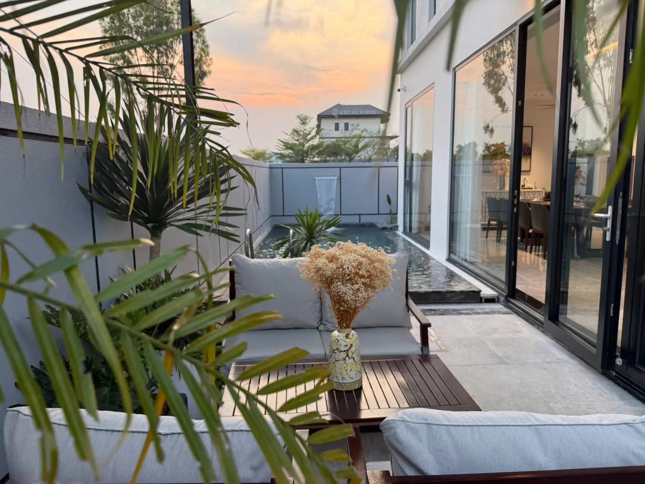 BT11-3 Regal Victoria — 5 Bedroom